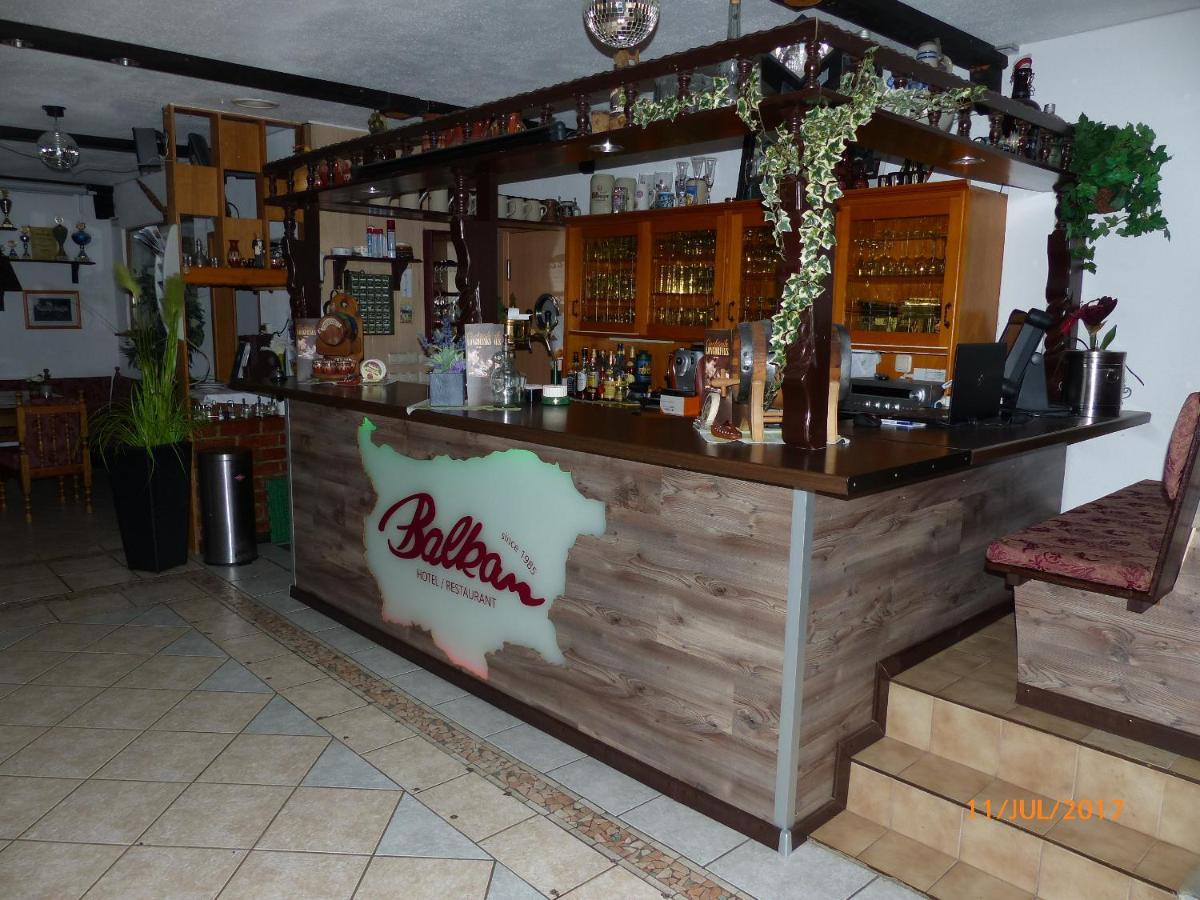 Hotel/Restaurant Balkan Sommerda Bagian luar foto