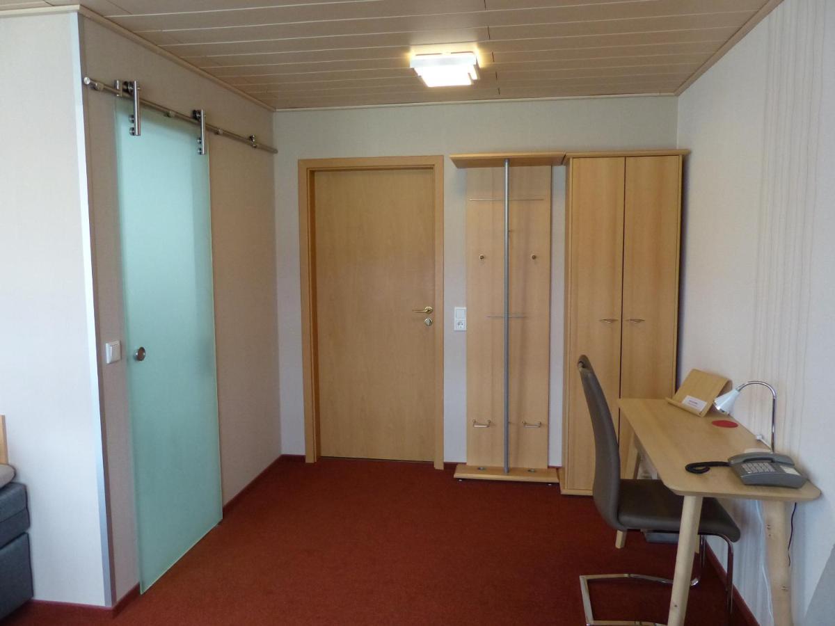 Hotel/Restaurant Balkan Sommerda Bagian luar foto