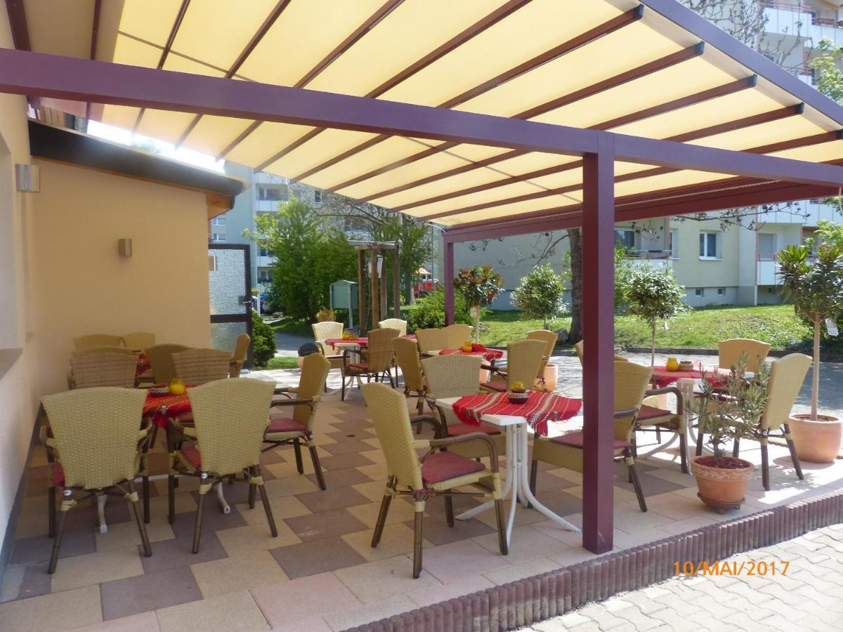Hotel/Restaurant Balkan Sommerda Bagian luar foto